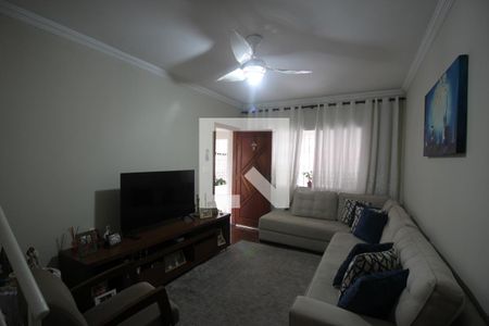 Sala de casa para alugar com 3 quartos, 157m² em Jardim Cristal, São Paulo