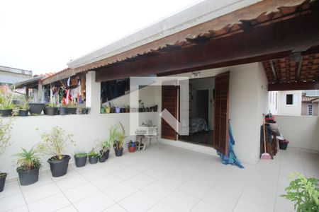 Varanda de casa para alugar com 3 quartos, 157m² em Jardim Cristal, São Paulo