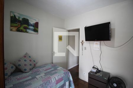 Quarto 1 de casa para alugar com 3 quartos, 157m² em Jardim Cristal, São Paulo