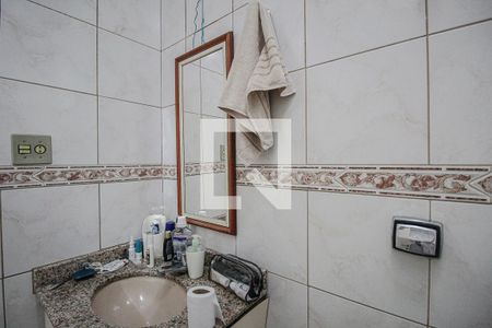 Casa à venda com 300m², 5 quartos e 4 vagas Casa à venda com 300m², 5 quartos e 4 vagasBanheiro da Suíte 3