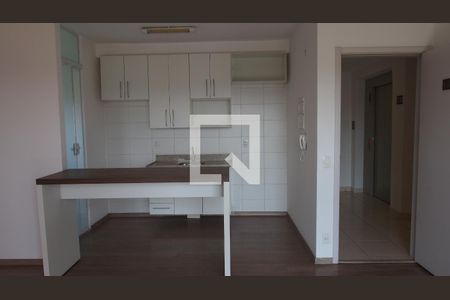 Apartamento para alugar com 73m², 2 quartos e 2 vagasCozinha