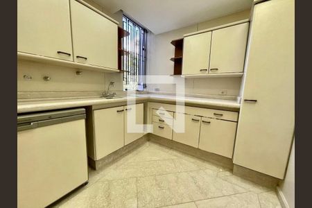 Casa à venda com 1180m², 4 quartos e 10 vagas