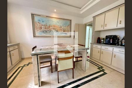Casa à venda com 1180m², 4 quartos e 10 vagas