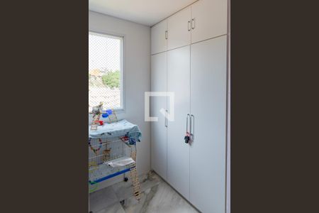 Apartamento à venda com 160m², 3 quartos e 1 vaga Apartamento à venda com 160m², 3 quartos e 1 vagaQuarto 2