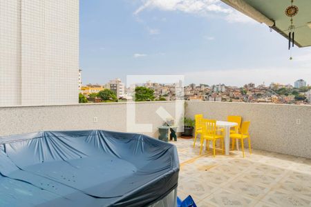 Apartamento à venda com 160m², 3 quartos e 1 vaga Apartamento à venda com 160m², 3 quartos e 1 vagaCobertura Externa