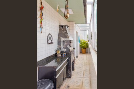 Apartamento à venda com 160m², 3 quartos e 1 vaga Apartamento à venda com 160m², 3 quartos e 1 vagaCobertura Externa