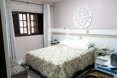 Casa à venda com 215m², 3 quartos e 3 vagasQuarto 1