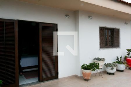 Casa à venda com 215m², 3 quartos e 3 vagasVaranda