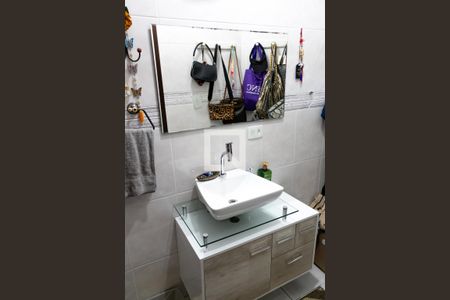 Casa à venda com 215m², 3 quartos e 3 vagasBanheiro