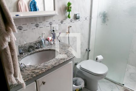 Casa à venda com 215m², 3 quartos e 3 vagasBanheiro 3