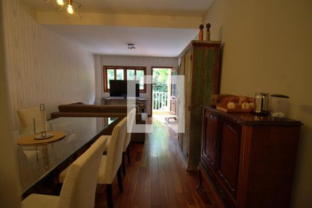 Sala 2 de casa de condomínio à venda com 3 quartos, 170m² em Vila Suzana, São Paulo