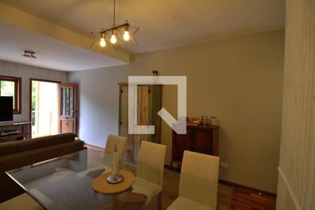 Sala 2 de casa de condomínio à venda com 3 quartos, 170m² em Vila Suzana, São Paulo