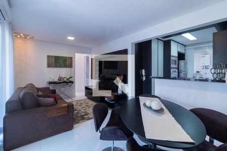 Sala de apartamento para alugar com 2 quartos, 75m² em Paraíso, São Paulo