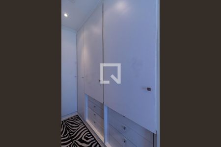 Quarto 1 - Closet de apartamento para alugar com 2 quartos, 75m² em Paraíso, São Paulo