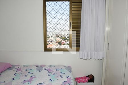 Apartamento à venda com 85m², 3 quartos e 2 vagasQuarto 2