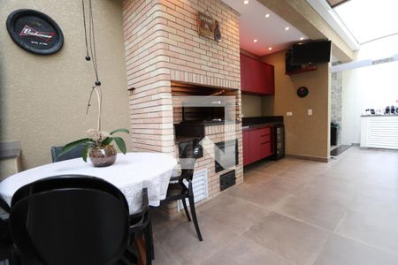 Casa à venda com 150m², 3 quartos e 4 vagas Casa à venda com 150m², 3 quartos e 4 vagasÁrea Externa