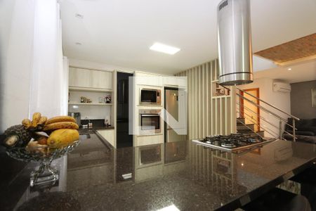 Casa à venda com 150m², 3 quartos e 4 vagas Casa à venda com 150m², 3 quartos e 4 vagasCozinha