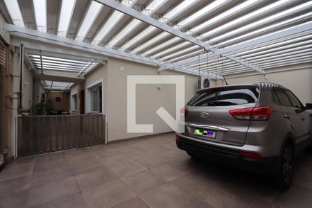 Casa à venda com 150m², 3 quartos e 4 vagas Casa à venda com 150m², 3 quartos e 4 vagasGaragem