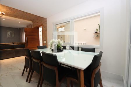 Casa à venda com 150m², 3 quartos e 4 vagas Casa à venda com 150m², 3 quartos e 4 vagasSala de Jantar