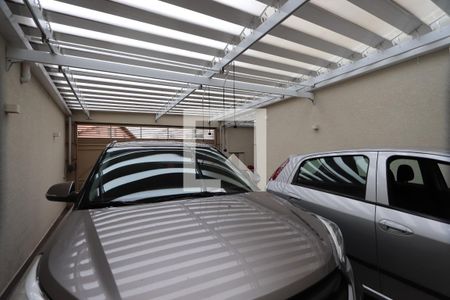 Casa à venda com 150m², 3 quartos e 4 vagas Casa à venda com 150m², 3 quartos e 4 vagasGaragem