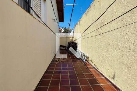 Casa à venda com 169m², 4 quartos e 2 vagasQuintal