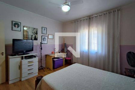 Casa à venda com 169m², 4 quartos e 2 vagasQuarto 2