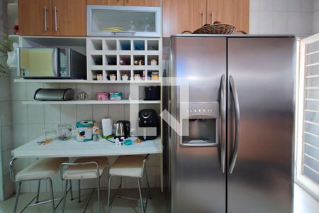 Casa à venda com 169m², 4 quartos e 2 vagasCozinha