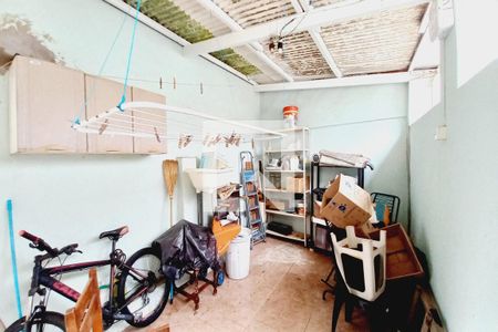 Casa à venda com 185m², 3 quartos e 4 vagasDespensa