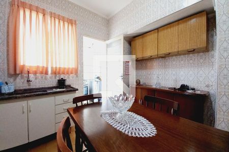 Casa à venda com 185m², 3 quartos e 4 vagasCozinha