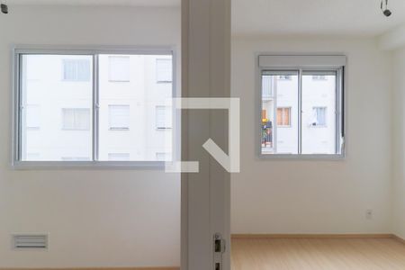 Sala de apartamento para alugar com 2 quartos, 34m² em Santo Amaro, São Paulo