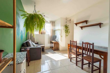 Sala de apartamento à venda com 3 quartos, 53m² em Vargem Pequena, Rio de Janeiro