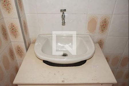 Banheiro de kitnet/studio para alugar com 1 quarto, 50m² em Mirandópolis, São Paulo