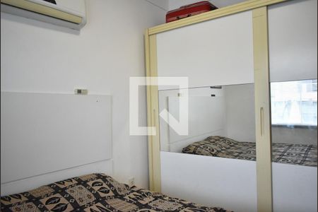 Quarto 1 de casa para alugar com 4 quartos, 300m² em Campo Grande, Rio de Janeiro