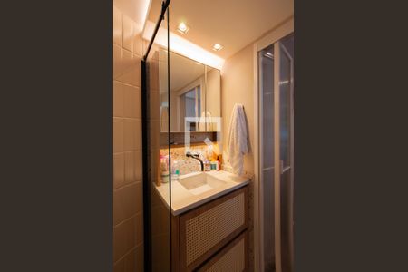 Apartamento para alugar com 48m², 1 quarto e 1 vaga Apartamento para alugar com 48m², 1 quarto e 1 vagaBanheiro da Suíte