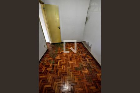 Casa à venda com 79m², 5 quartos e 2 vagas