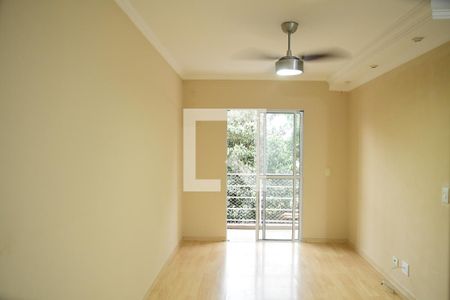 Sala de apartamento para alugar com 2 quartos, 52m² em Jardim dos Ipês, Cotia