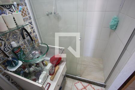 Casa à venda com 65m², 2 quartos e 2 vagasBanheiro da Suíte 1