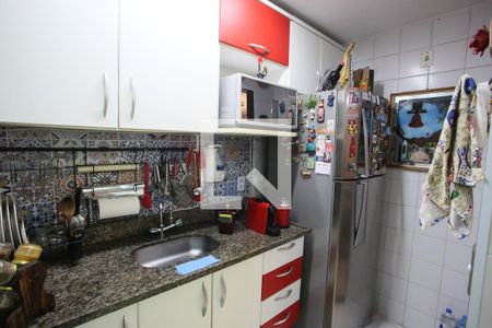 Casa à venda com 65m², 2 quartos e 2 vagasCozinha