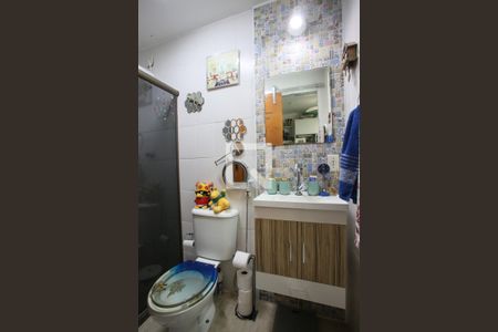 Casa à venda com 65m², 2 quartos e 2 vagasBanheiro da Suíte 2