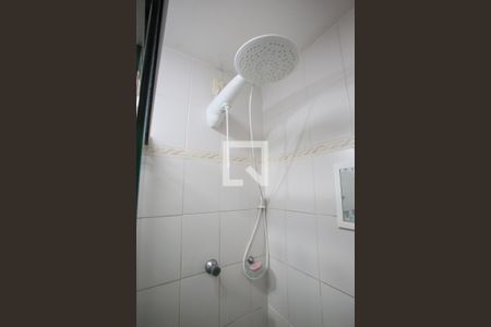 Casa à venda com 65m², 2 quartos e 2 vagasBanheiro da Suíte 1