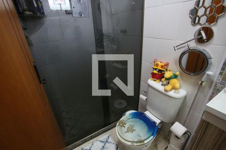 Casa à venda com 65m², 2 quartos e 2 vagasBanheiro da Suíte 2