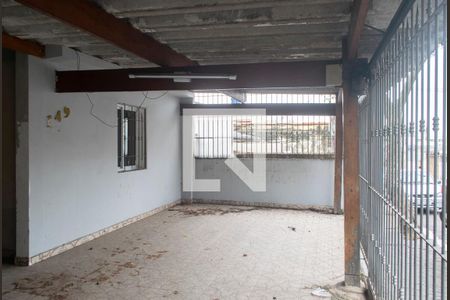 Casa à venda com 300m², 3 quartos e 5 vagas Casa à venda com 300m², 3 quartos e 5 vagasGaragem