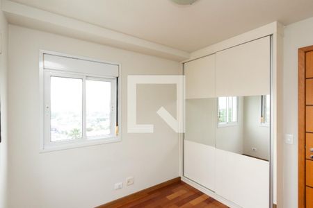 Apartamento à venda com 60m², 2 quartos e 2 vagas Apartamento à venda com 60m², 2 quartos e 2 vagasQuarto 1