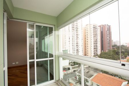 Apartamento à venda com 60m², 2 quartos e 2 vagas Apartamento à venda com 60m², 2 quartos e 2 vagasVaranda