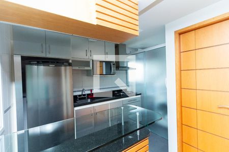 Apartamento à venda com 60m², 2 quartos e 2 vagas Apartamento à venda com 60m², 2 quartos e 2 vagasCozinha
