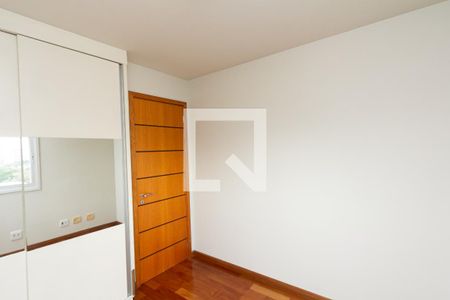 Apartamento à venda com 60m², 2 quartos e 2 vagas Apartamento à venda com 60m², 2 quartos e 2 vagasQuarto 1