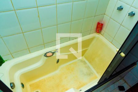 Casa à venda com 300m², 3 quartos e 2 vagas Casa à venda com 300m², 3 quartos e 2 vagasBanheiro - Quarto 2