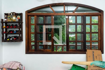 Casa à venda com 300m², 3 quartos e 2 vagas Casa à venda com 300m², 3 quartos e 2 vagasQuarto 1