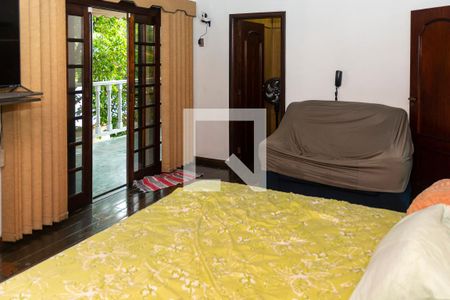 Casa à venda com 300m², 3 quartos e 2 vagas Casa à venda com 300m², 3 quartos e 2 vagasQuarto 3 - Suite