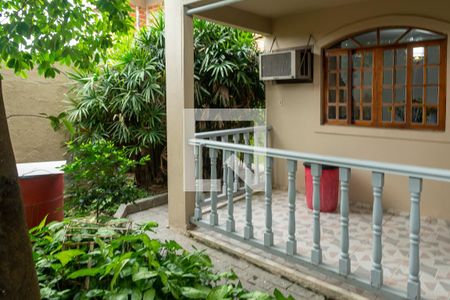 Casa à venda com 300m², 3 quartos e 2 vagas Casa à venda com 300m², 3 quartos e 2 vagasVaranda Sala